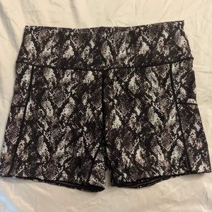 CVG XXL 7" shorts